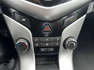 2015 Chevrolet Cruze 1LT Auto
