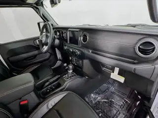 Jeep Wrangler 2023 4x4 Sahara 4xe 4dr SUV