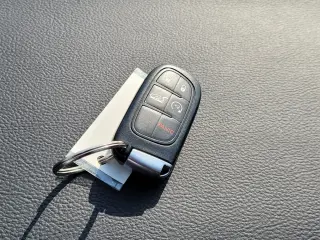 Jeep Cherokee 2019 4x4 Limited 4dr SUV