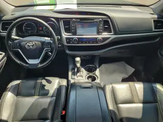 2017 Toyota Highlander