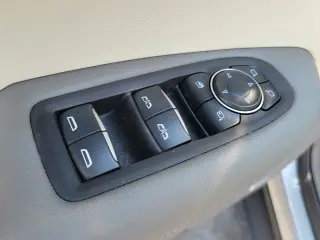 2024 CADILLAC XT5