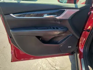 2020 CADILLAC XT6