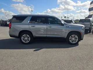 2024 GMC Yukon
