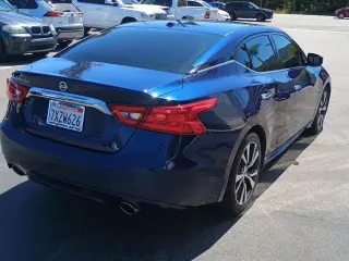 2017 Nissan Maxima