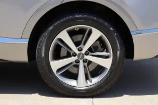 2021 Genesis GV80
