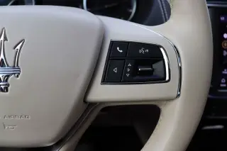 2022 Maserati Levante