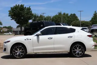2022 Maserati Levante