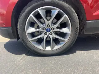 2016 Ford Edge