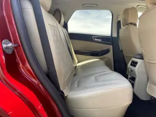 2016 Ford Edge