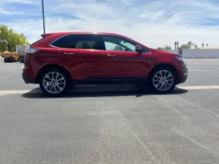 2016 Ford Edge