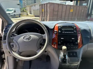 2009 Toyota Sienna