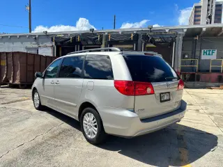 2009 Toyota Sienna