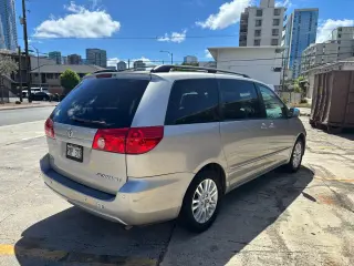 2009 Toyota Sienna