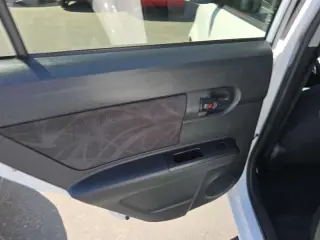 2013 Scion xB