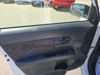 2013 Scion xB