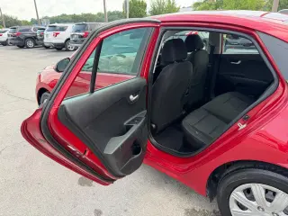 2022 Kia Rio