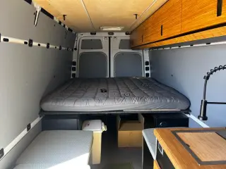 2023 Mercedes-Benz Sprinter Cargo Van