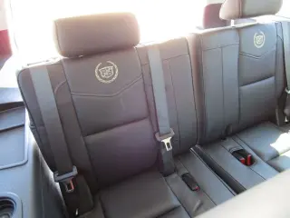 2012 CADILLAC ESCALADE ESV