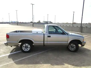 1998 GMC SONOMA REGULAR CAB