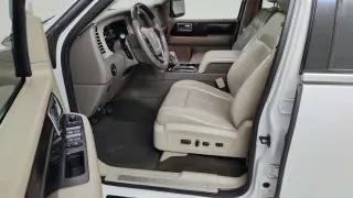 2017 Lincoln Navigator Select