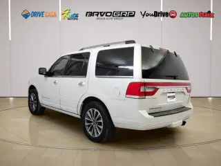 2017 Lincoln Navigator Select