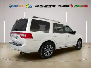 2017 Lincoln Navigator Select