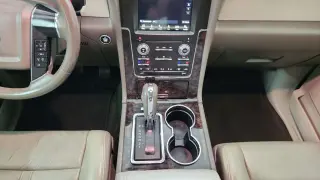 2017 Lincoln Navigator Select
