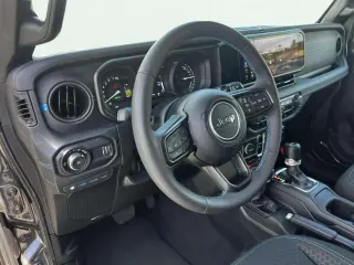 2025 Jeep Wrangler 4xe