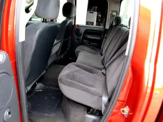 2005 DODGE RAM 1500 QUAD CAB