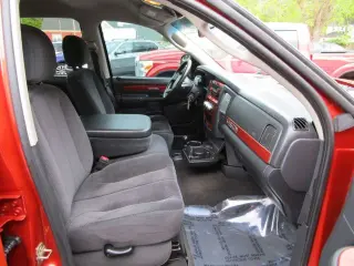 2005 DODGE RAM 1500 QUAD CAB
