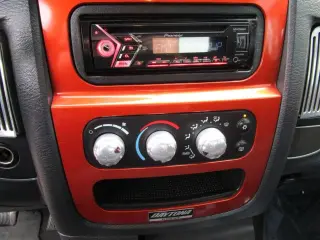 2005 DODGE RAM 1500 QUAD CAB