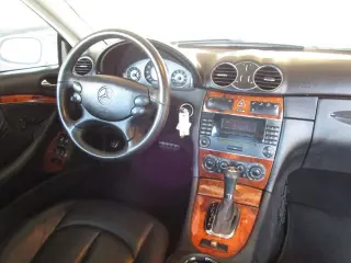 2006 MERCEDES-BENZ CLK-CLASS