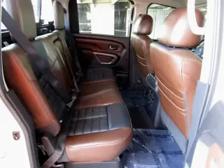 2018 NISSAN TITAN CREW CAB