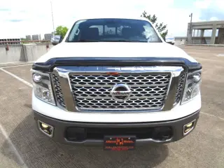 2018 NISSAN TITAN CREW CAB