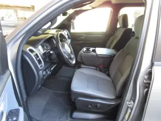 2022 RAM 1500 CREW CAB