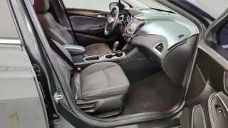 2018 Chevrolet Cruze LT Auto