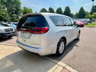 2026 Chrysler Pacifica