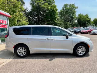 2026 Chrysler Pacifica