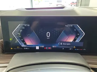2027 BMW X7