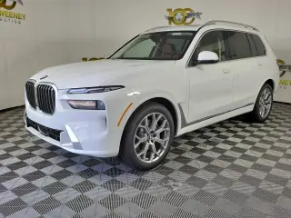 2027 BMW X7