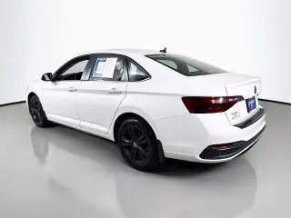 Volkswagen Jetta 2024 SE 4dr Sedan