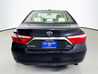 Toyota Camry 2015 SE 4dr Sedan