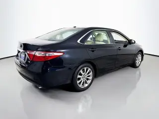 Toyota Camry 2015 SE 4dr Sedan