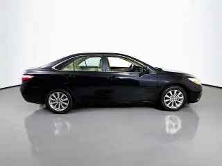Toyota Camry 2015 SE 4dr Sedan
