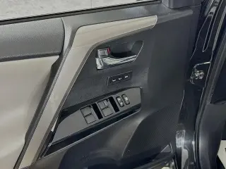Toyota RAV4 Hybrid 2016 AWD Limited 4dr SUV