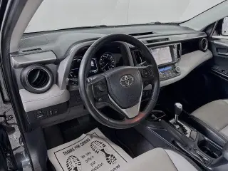 Toyota RAV4 Hybrid 2016 AWD Limited 4dr SUV