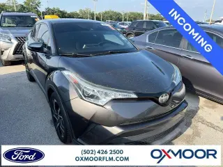 Toyota C-HR 2018 XLE 4dr Crossover