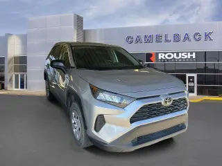 Toyota RAV4 2022 LE 4dr SUV