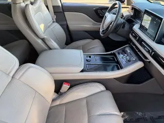 Lincoln Aviator 2022 AWD Reserve 4dr SUV