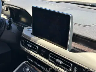 Lincoln Aviator 2022 AWD Reserve 4dr SUV